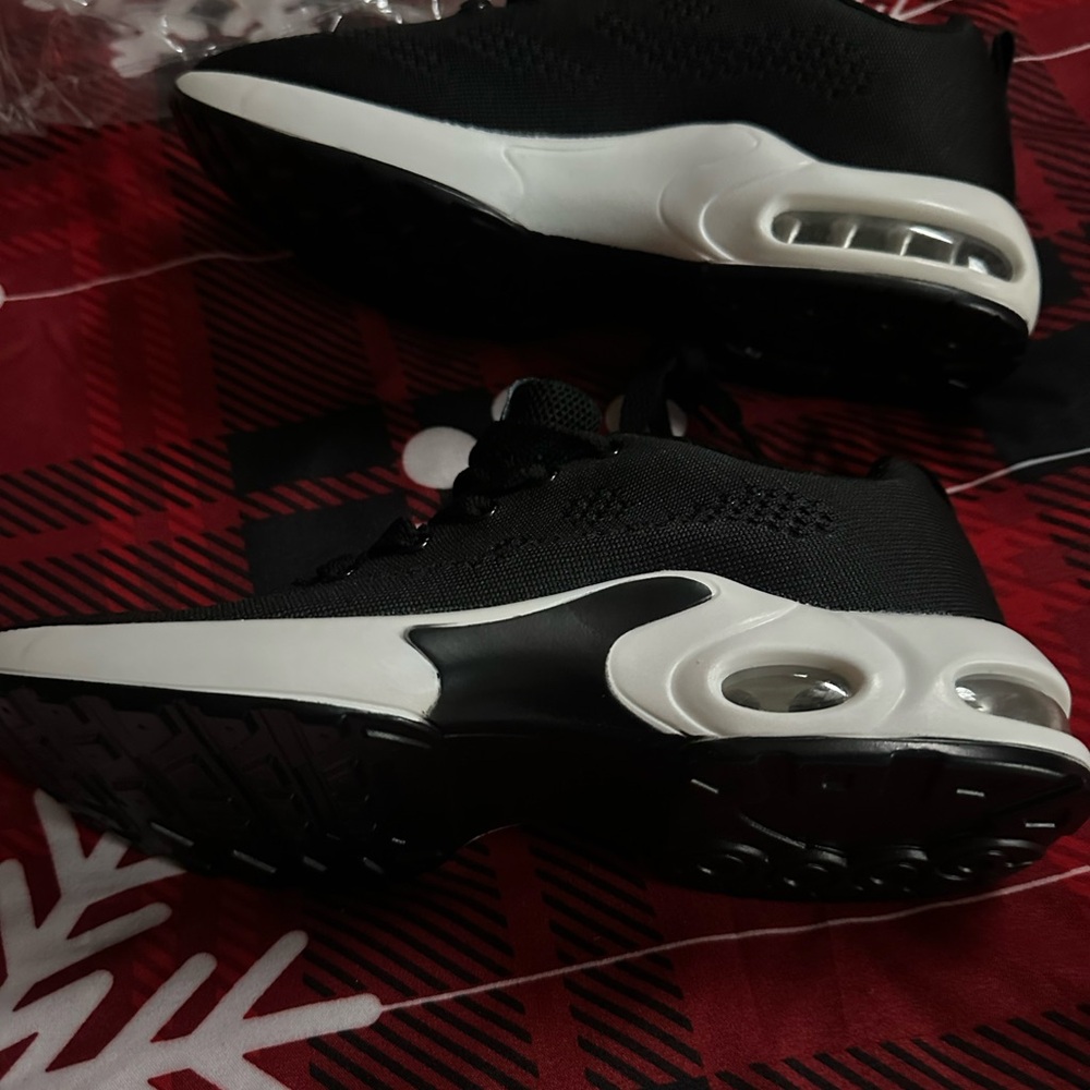 New orthotic women’s comfort shoes